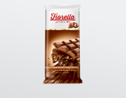 Fiorella Hazelnut Cream Filled Milk Chocolate Tablet